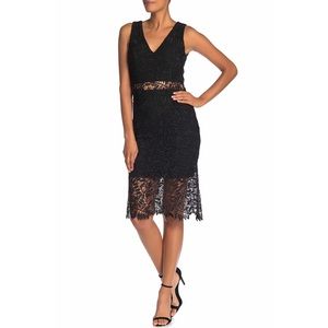 NSR Primm Awesome V-Neck Detailed Lace Dress